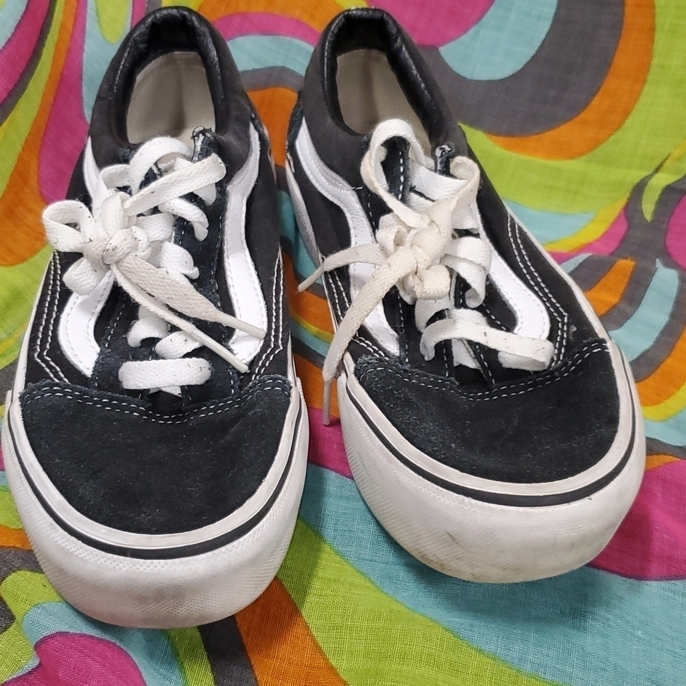 Vans Black Suede Old Skool Board Shoes SZ 5.5